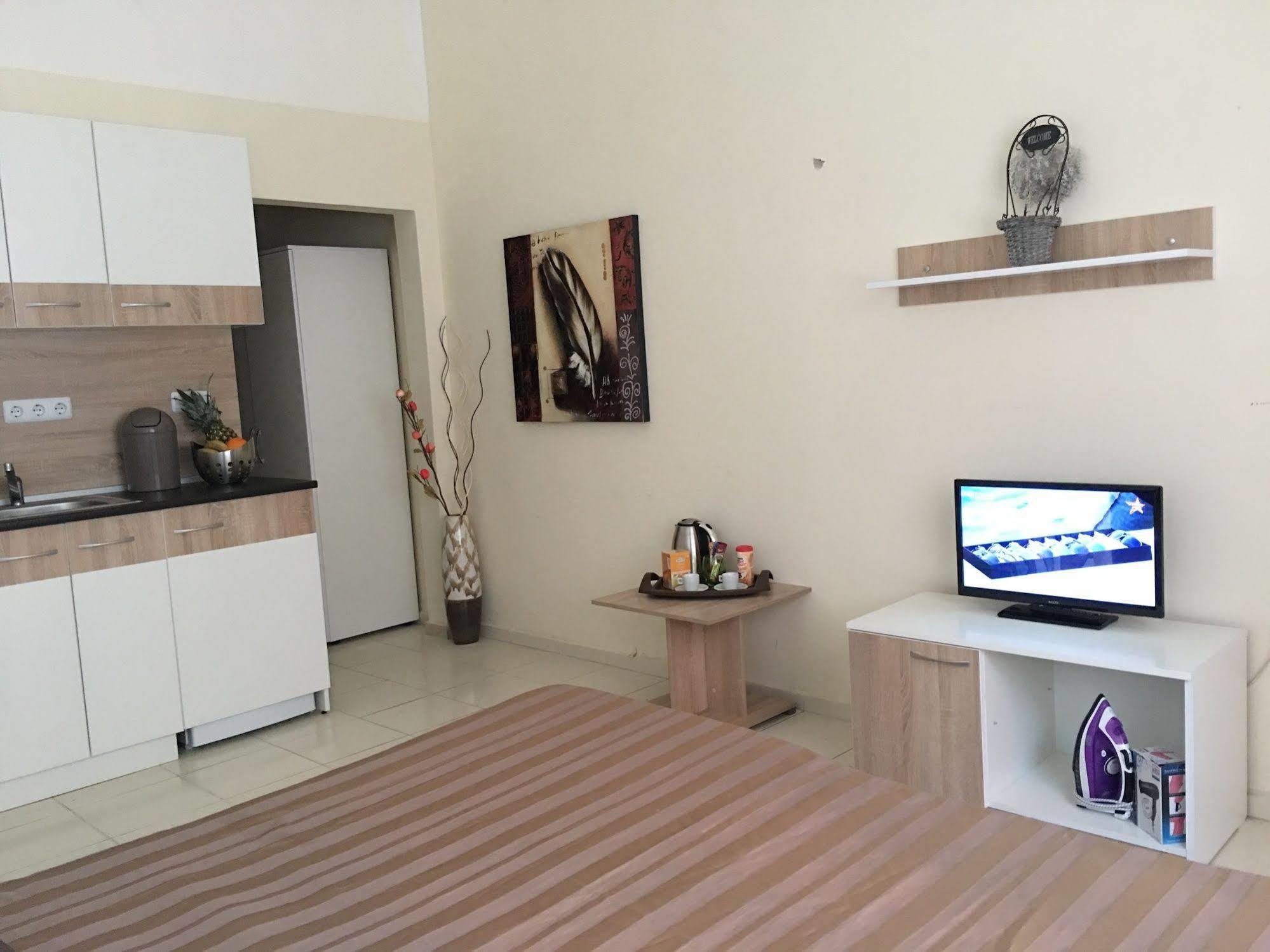 Arizona Del Mar Apartment Pomorie Ngoại thất bức ảnh
