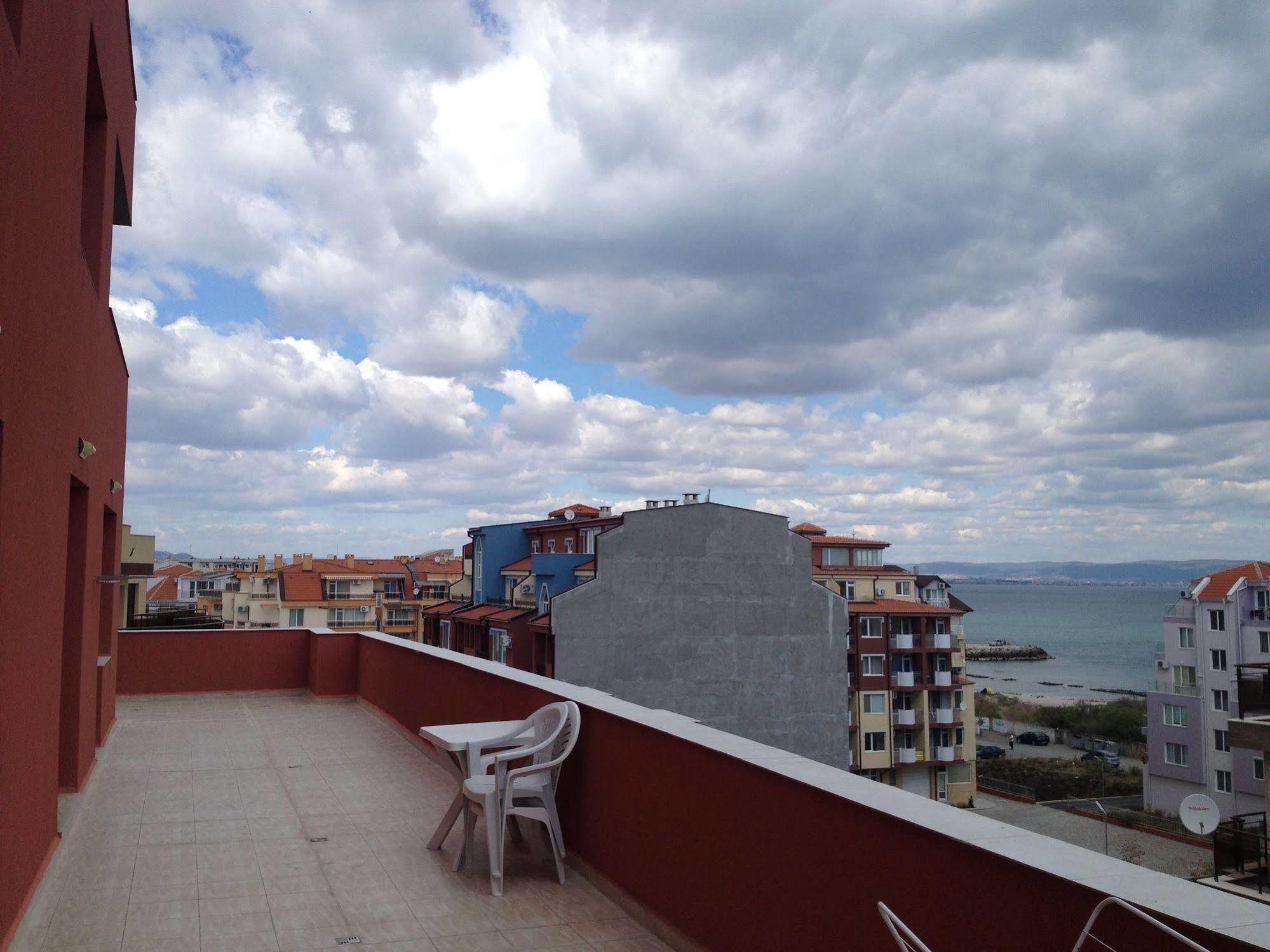 Arizona Del Mar Apartment Pomorie Ngoại thất bức ảnh